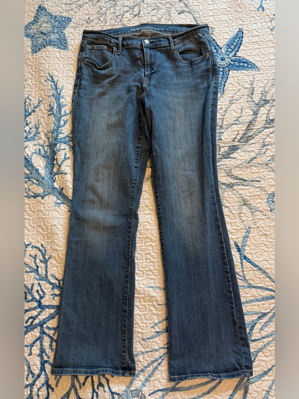 Old Navy Size 12 Short Curvy Jeans